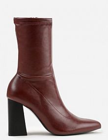 Bordowe Przylegające Botki Vices na Słupkowym Obcasie Nevitte