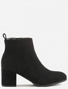 Czarne Botki Vices do Kostki z Imitacji Zamszu na Słupkowym Obcasie Lanisella