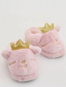 Puszyste kapcie z koroną Reserved pastelowy/róż dziecięce 257IM-03X