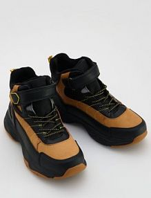 Wysokie buty trekkingowe Reserved bursztynowy dziecięce 645GO-18X