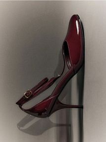 Lakierowane czółenka Reserved bordowe 899FF-83X