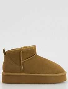 Zamszowe śniegowce Reserved beżowe damskie 909FE-80X