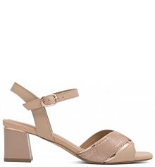 Sandały na słupku Lasocki beżowe 