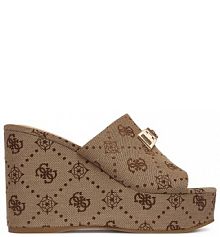 Klapki Guess beżowe jasny damskie 