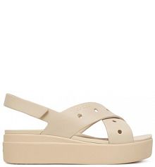 Sandały na koturnie Crocs beżowe 