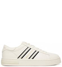 Sneakersy Armani Exchange białe damskie 