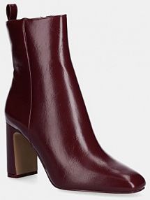 Botki na słupku Steve Madden  bordowy 11002626.DYQ