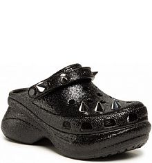 Sandały na koturnie Crocs czarne 