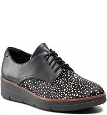Półbuty sznurowane Clarks czarne damskie Shaylin Lace 261553394 Black Combi
