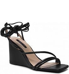 Sandały na koturnie Patrizia Pepe czarne 8X0017/L011-K103 Nero K103