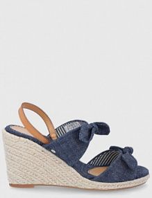 Sandały na koturnie Pepe Jeans  granatowe PLS90425.581